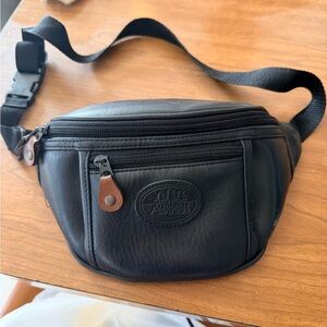 Black Leather Auskiff Woods Belt Bag with Adjustable Strap
